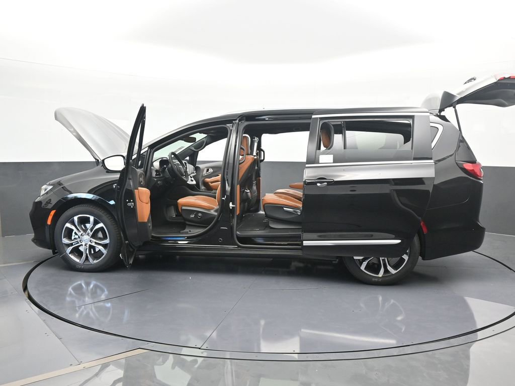 New 2026 Chrysler Pacifica Pinnacle image 80