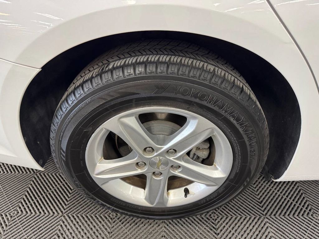 Used 2019 Chevrolet Malibu LS image 21