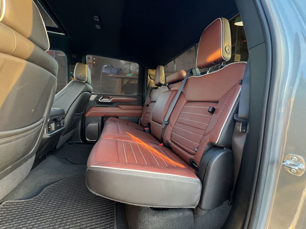 Certified 2025 GMC Sierra 2500 Denali Ultimate image 14
