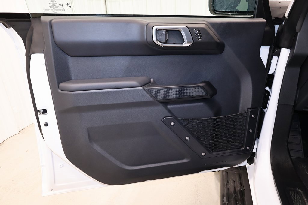New 2025 Ford Bronco Outer Banks w/ Sasquatch Package image 9