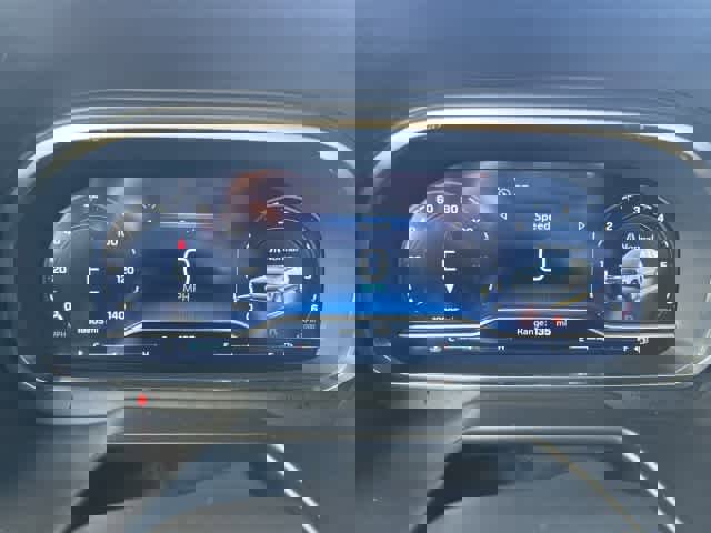 Used 2024 Chevrolet Suburban RST image 34