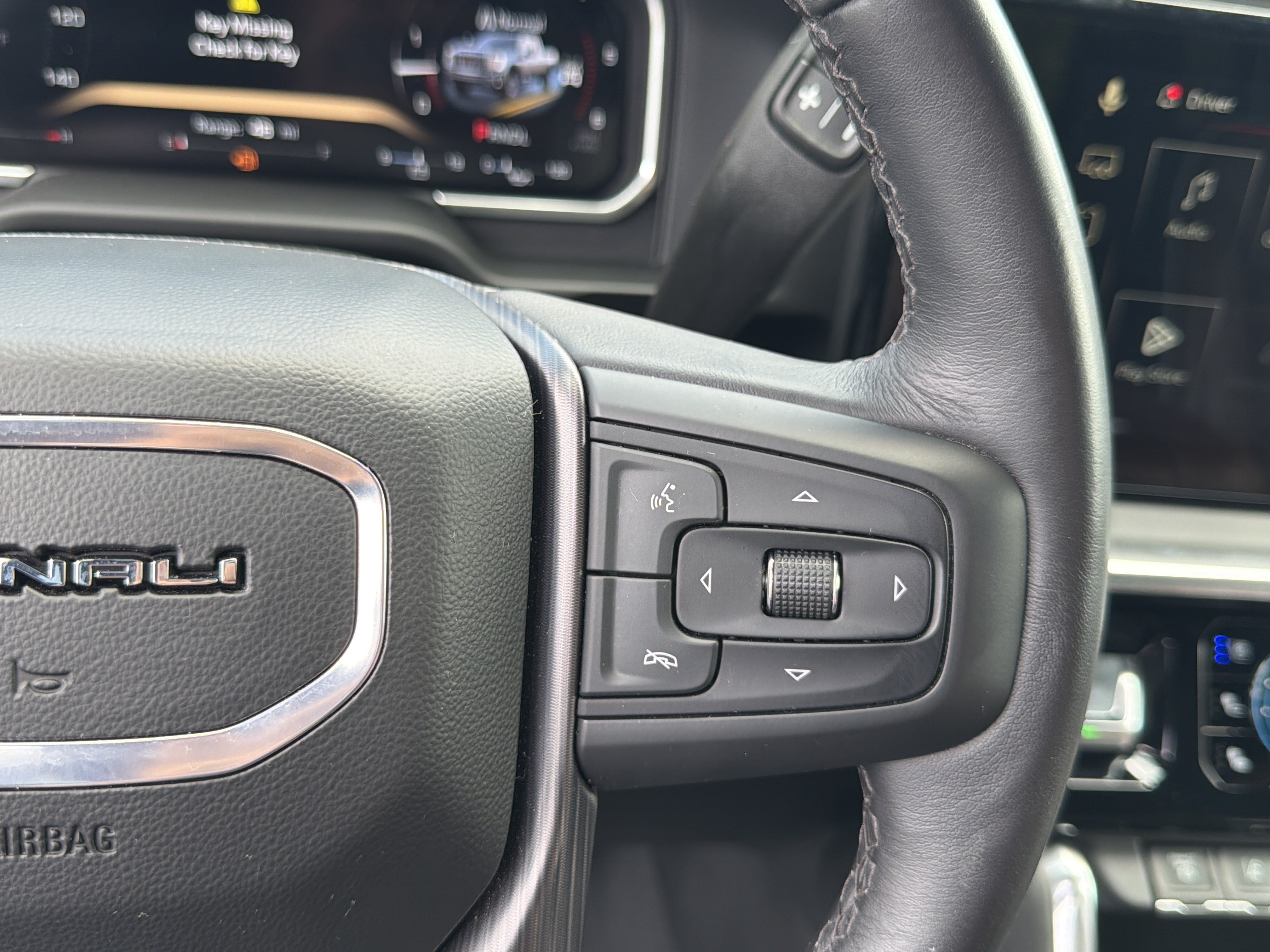 Used 2026 GMC Sierra 2500 Denali Ultimate AWD/4WD image 34
