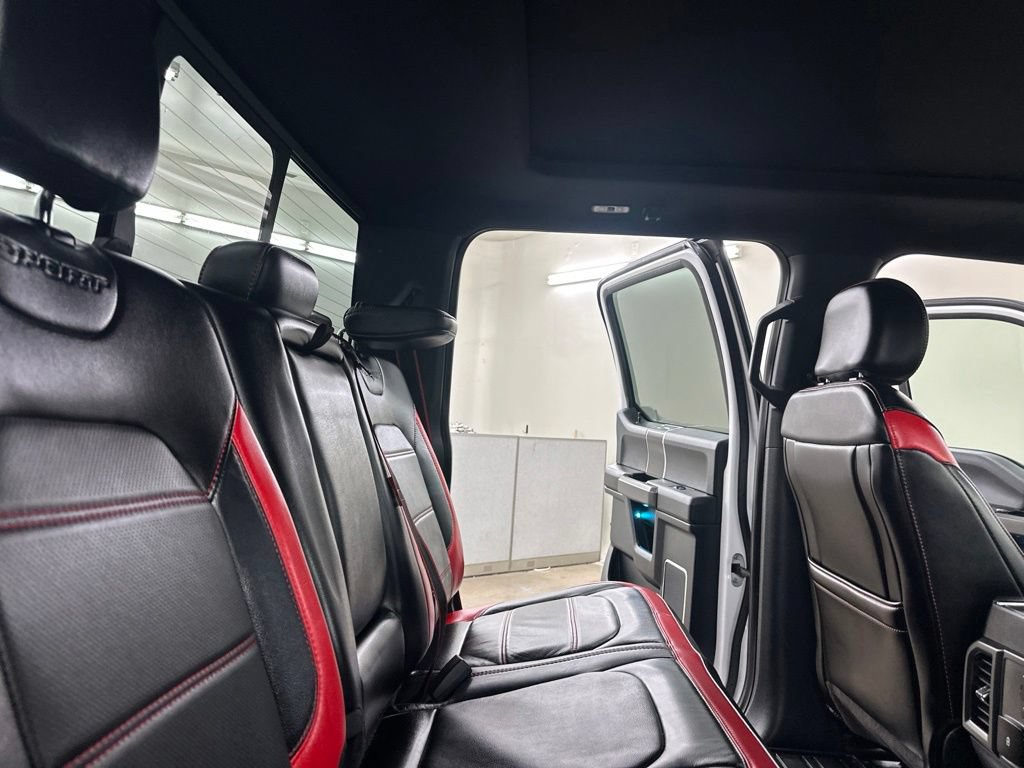 Used 2019 Ford F150 Lariat w/ Equipment Group 502A Luxury AWD/4WD image 30