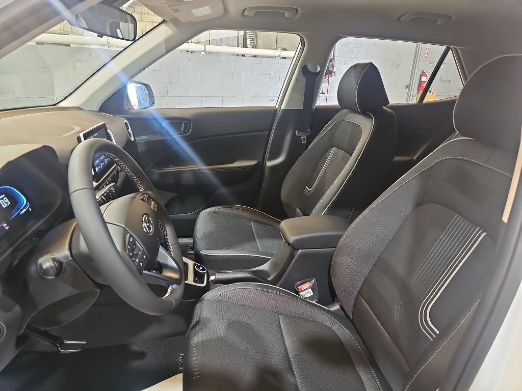 New 2026 Hyundai Venue SEL FWD image 14