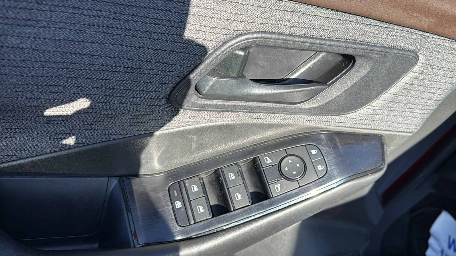 Certified 2023 Nissan Rogue S image 7