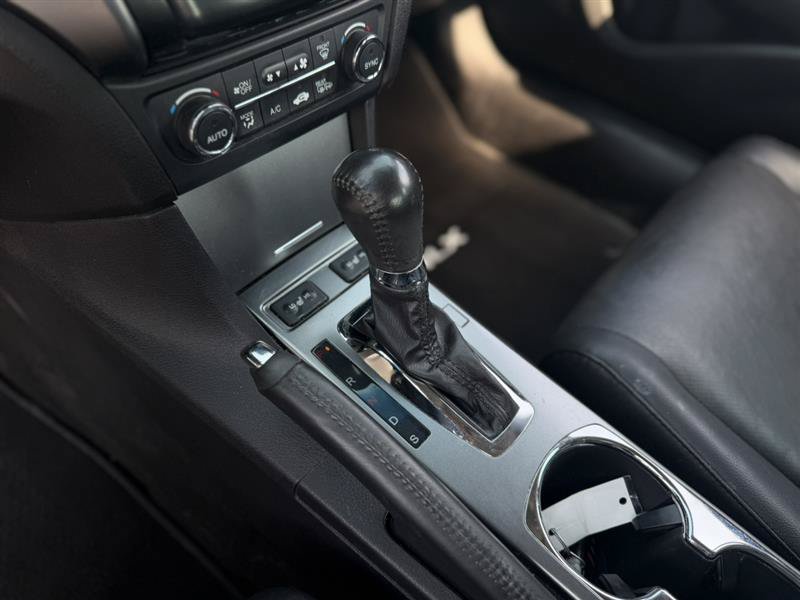 Used 2014 Acura ILX w/ Technology Package FWD image 15