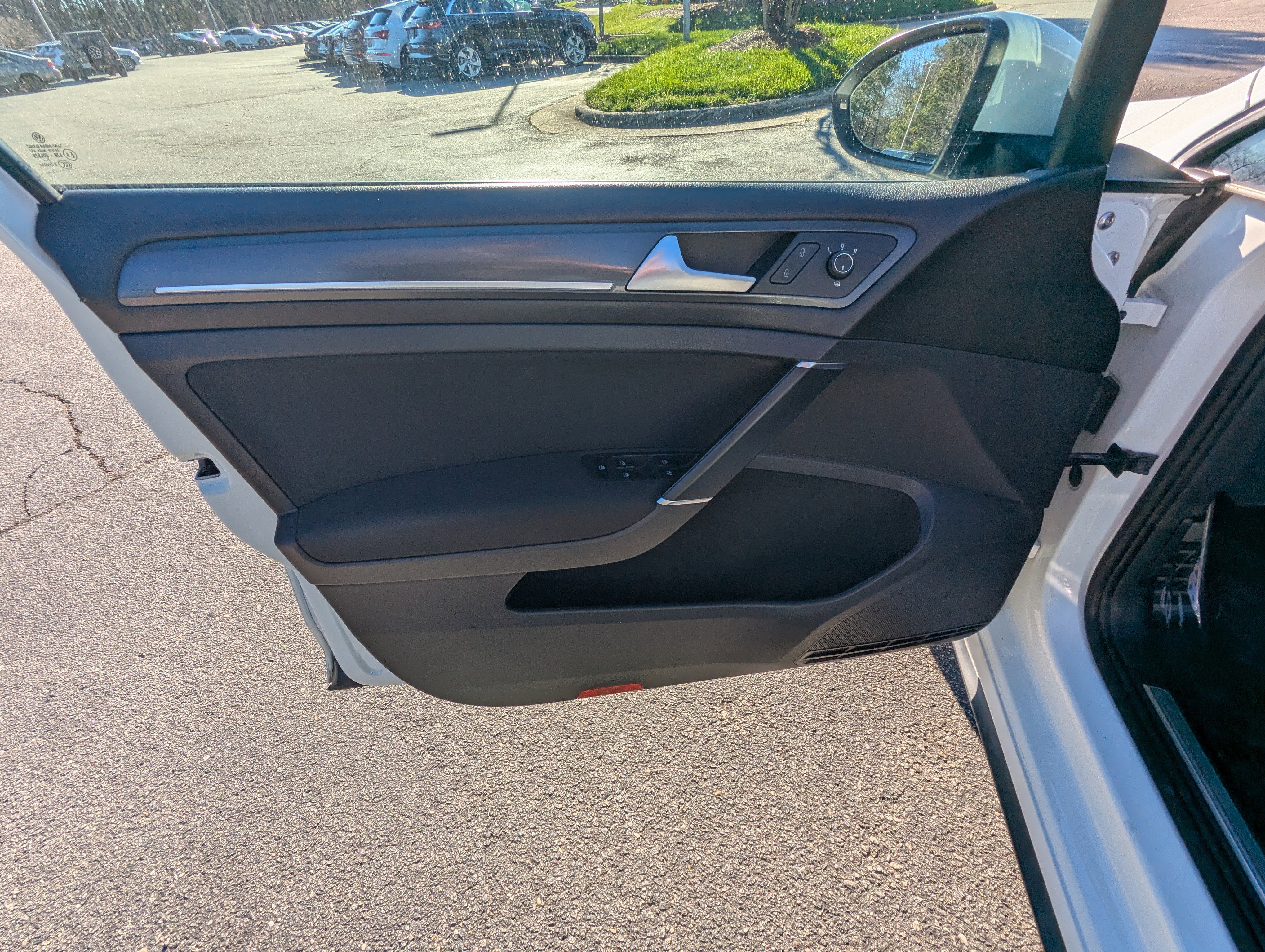 Used 2018 Volkswagen GTI S image 15