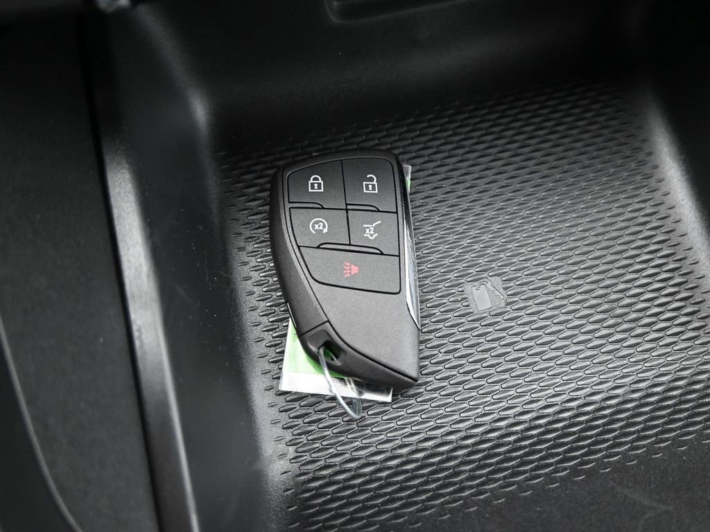 New 2026 GMC Terrain AT4 w/ Convenience Package III image 19