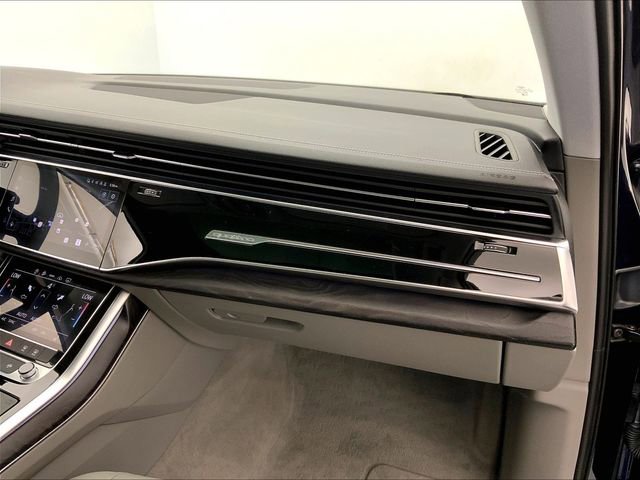 Certified 2023 Audi Q7 2.0T Premium w/ Convenience Package AWD/4WD image 21