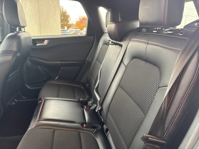 Used 2025 Ford Escape ST-Line image 7