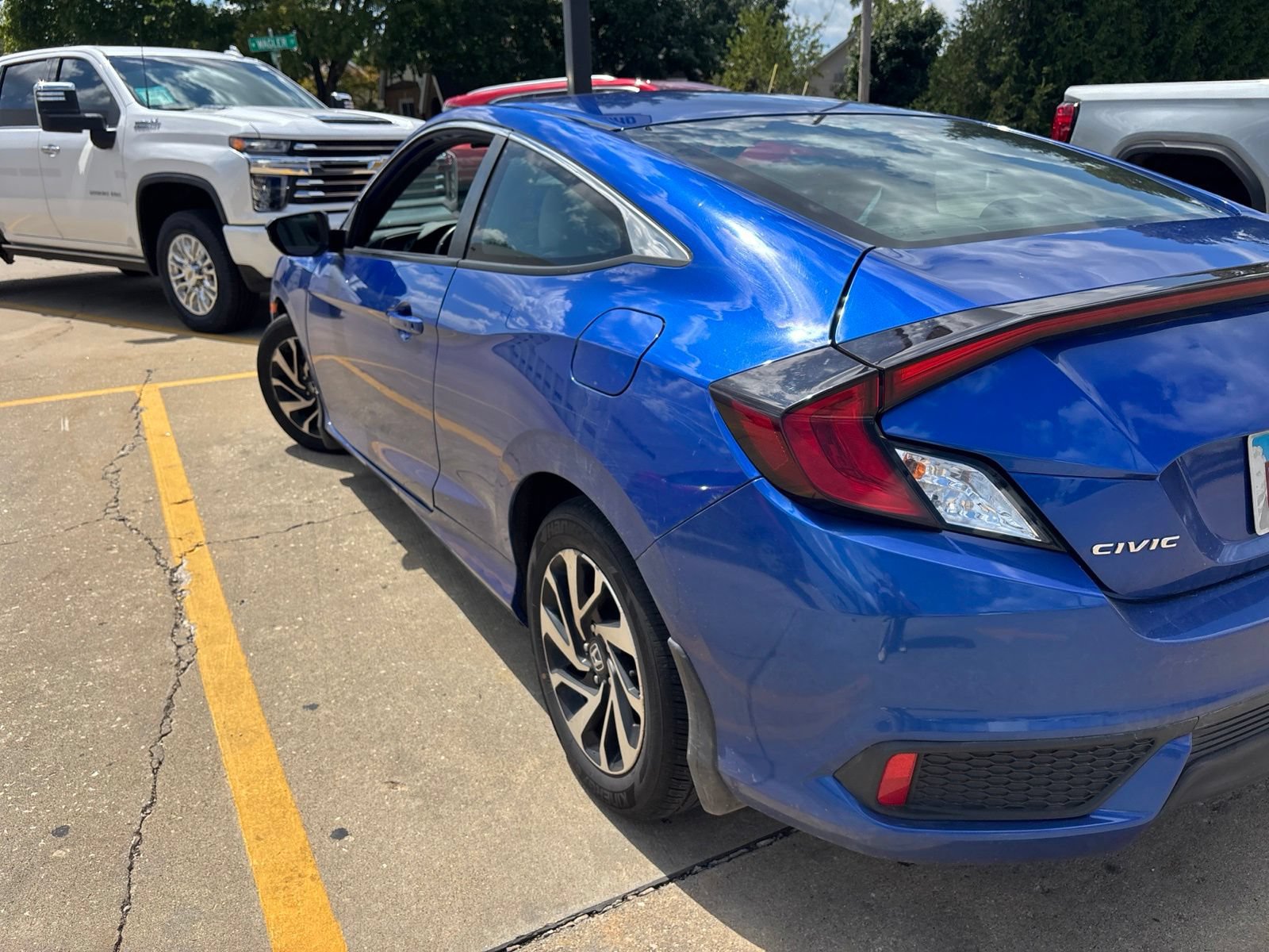 Used 2018 Honda Civic LX-P image 3