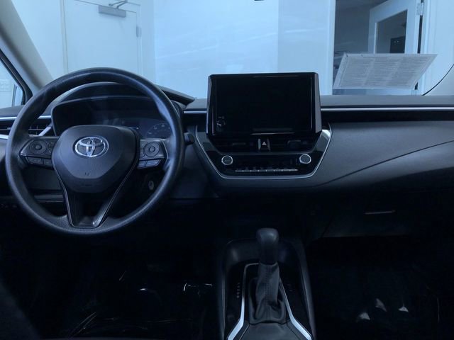 Certified 2025 Toyota Corolla LE image 17