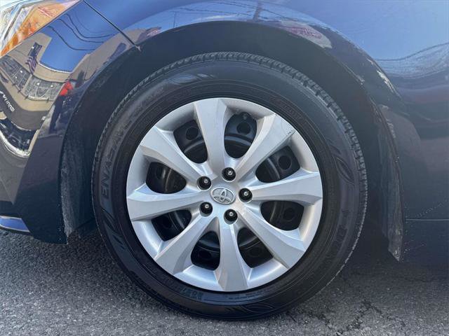 Used 2024 Toyota Corolla LE image 8