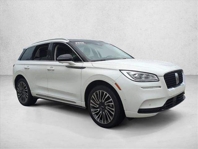 Used 2021 Lincoln Corsair Reserve w/ Equipment Group 201A AWD/4WD image 3