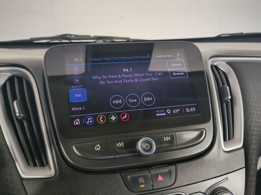 Used 2025 Chevrolet Malibu LT image 18