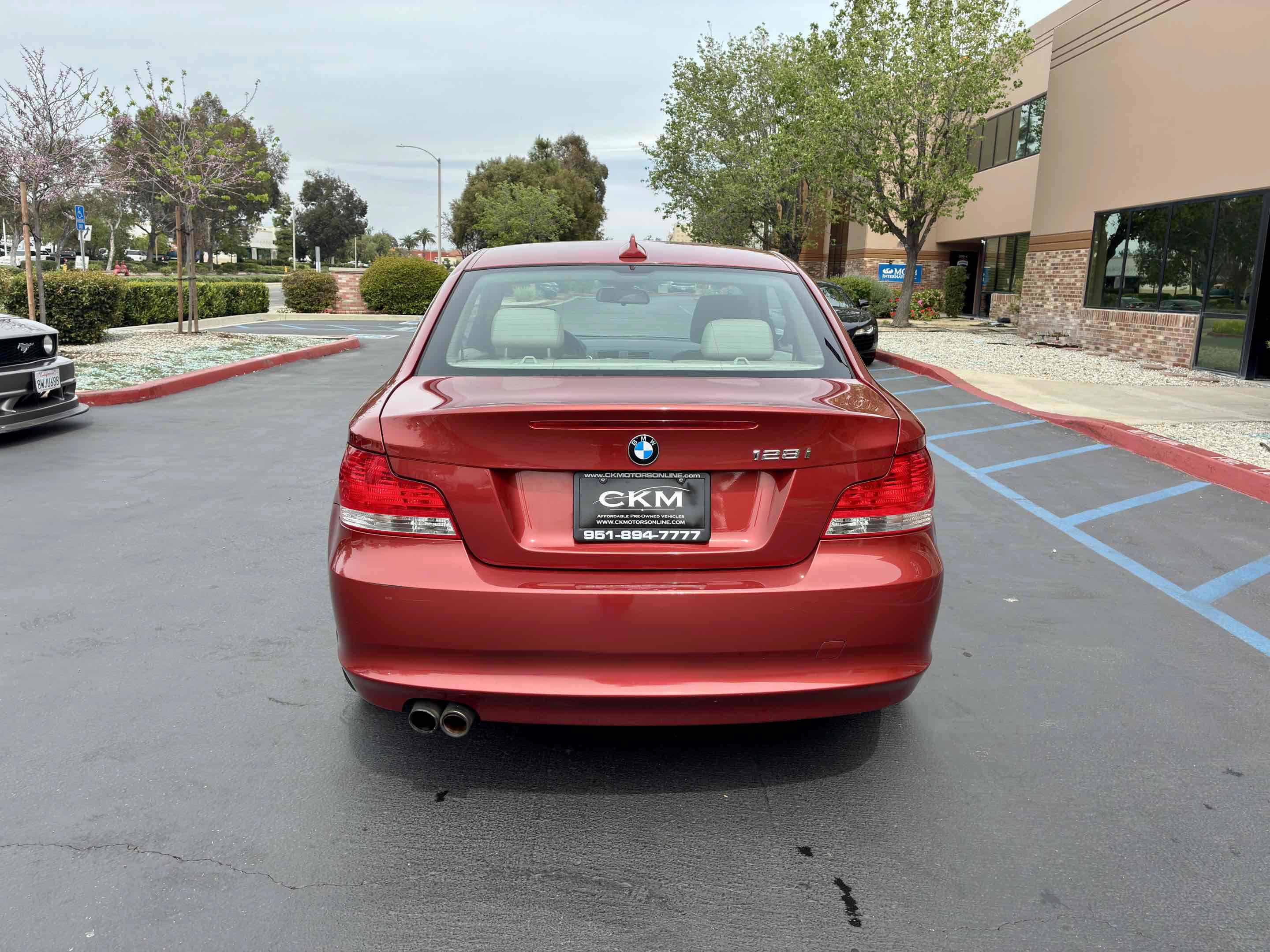 Used 2010 BMW 128i Coupe RWD image 10