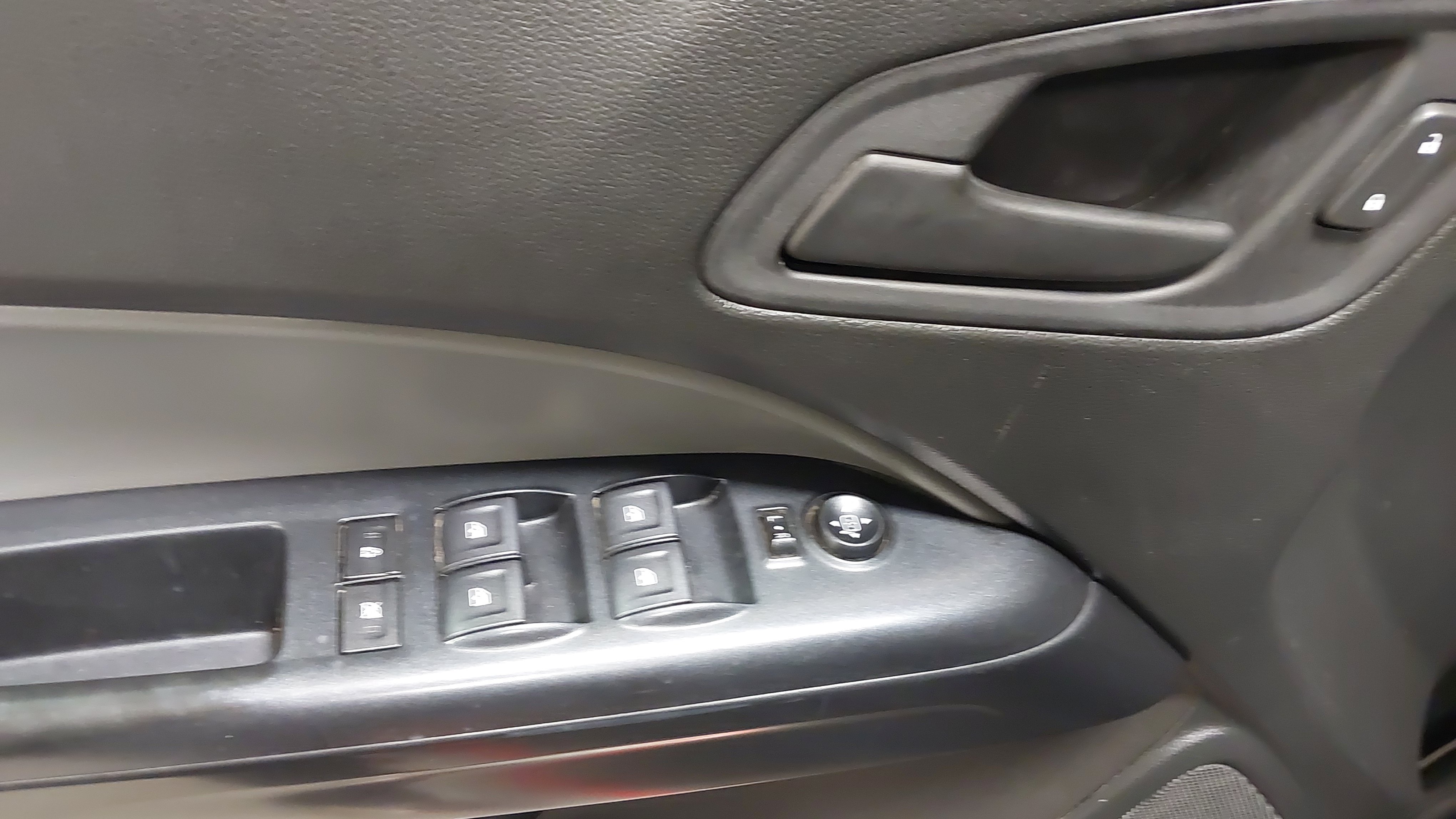 Used 2022 Chevrolet Colorado W/T AWD/4WD image 19