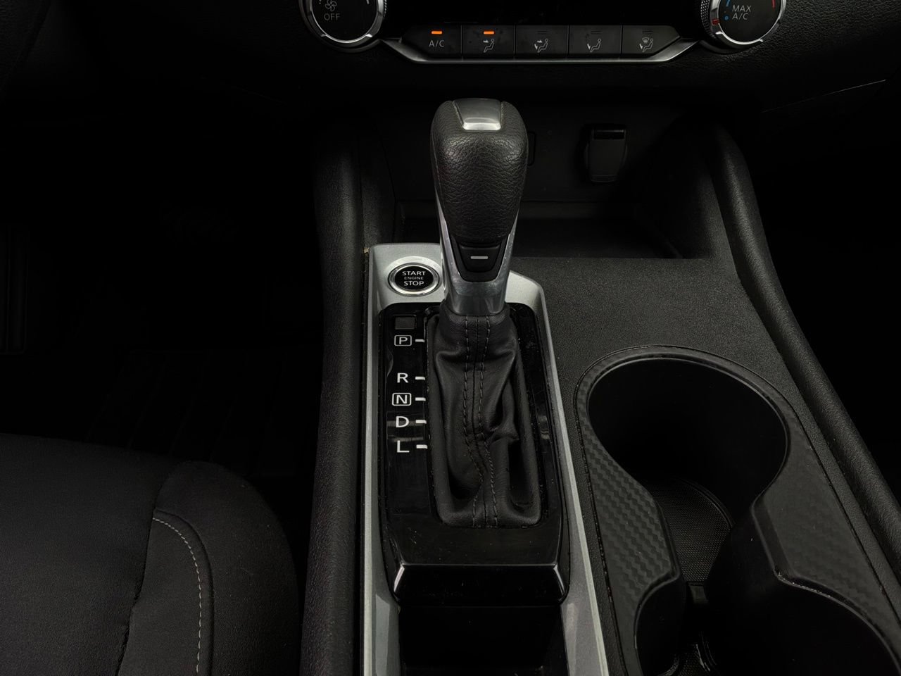Used 2025 Nissan Altima 2.5 SV FWD image 23