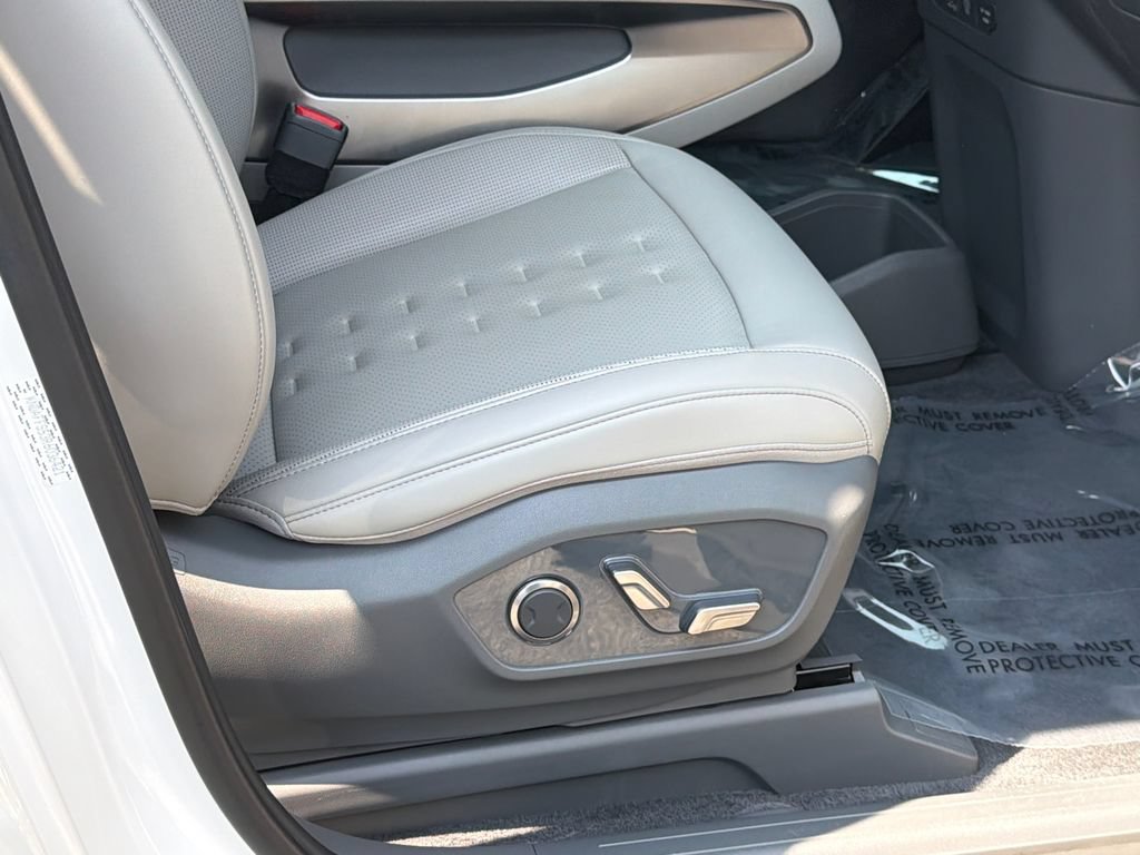 Certified 2024 Kia EV9 Wind AWD/4WD image 15