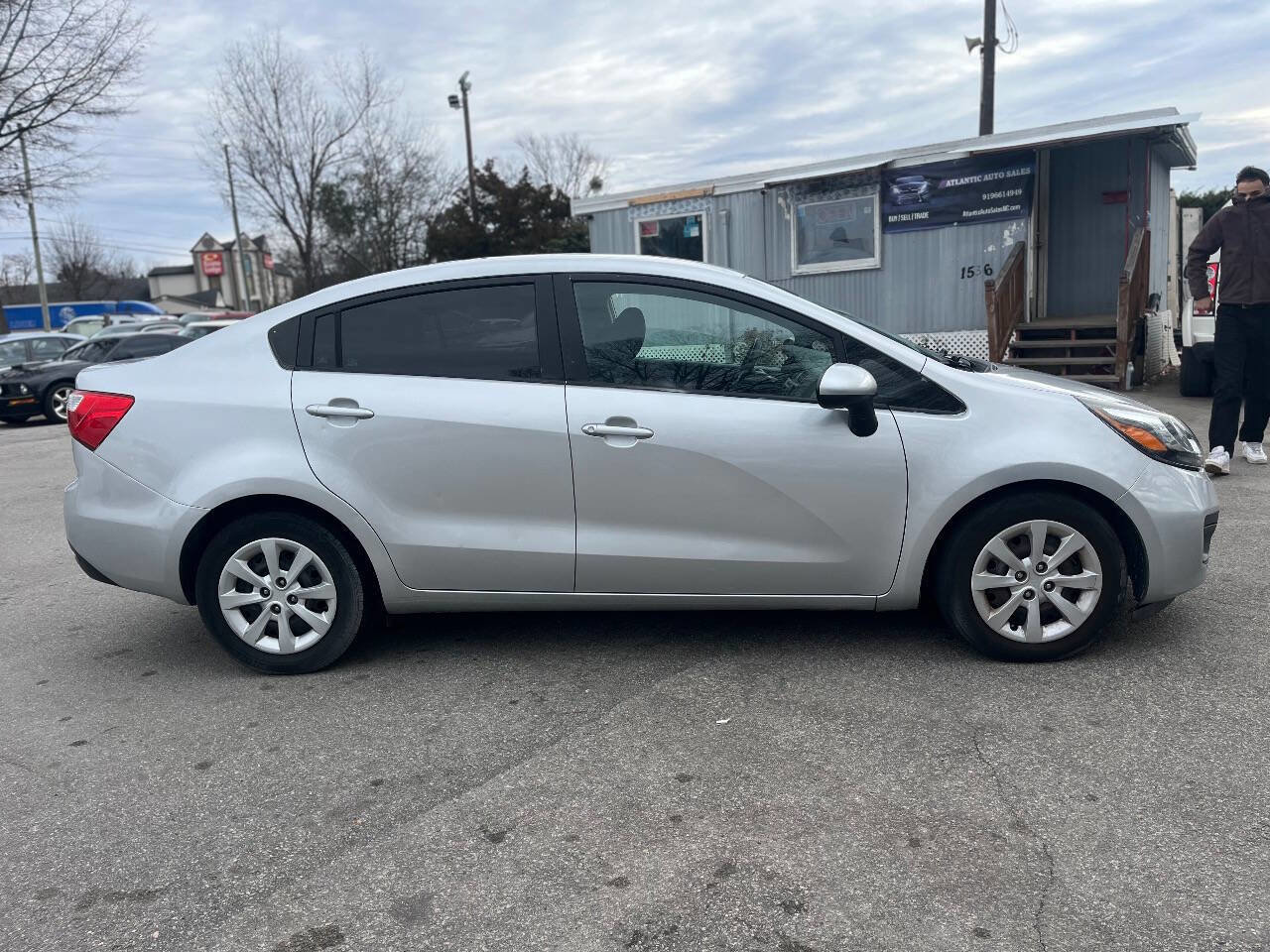Used 2015 Kia Rio LX image 4