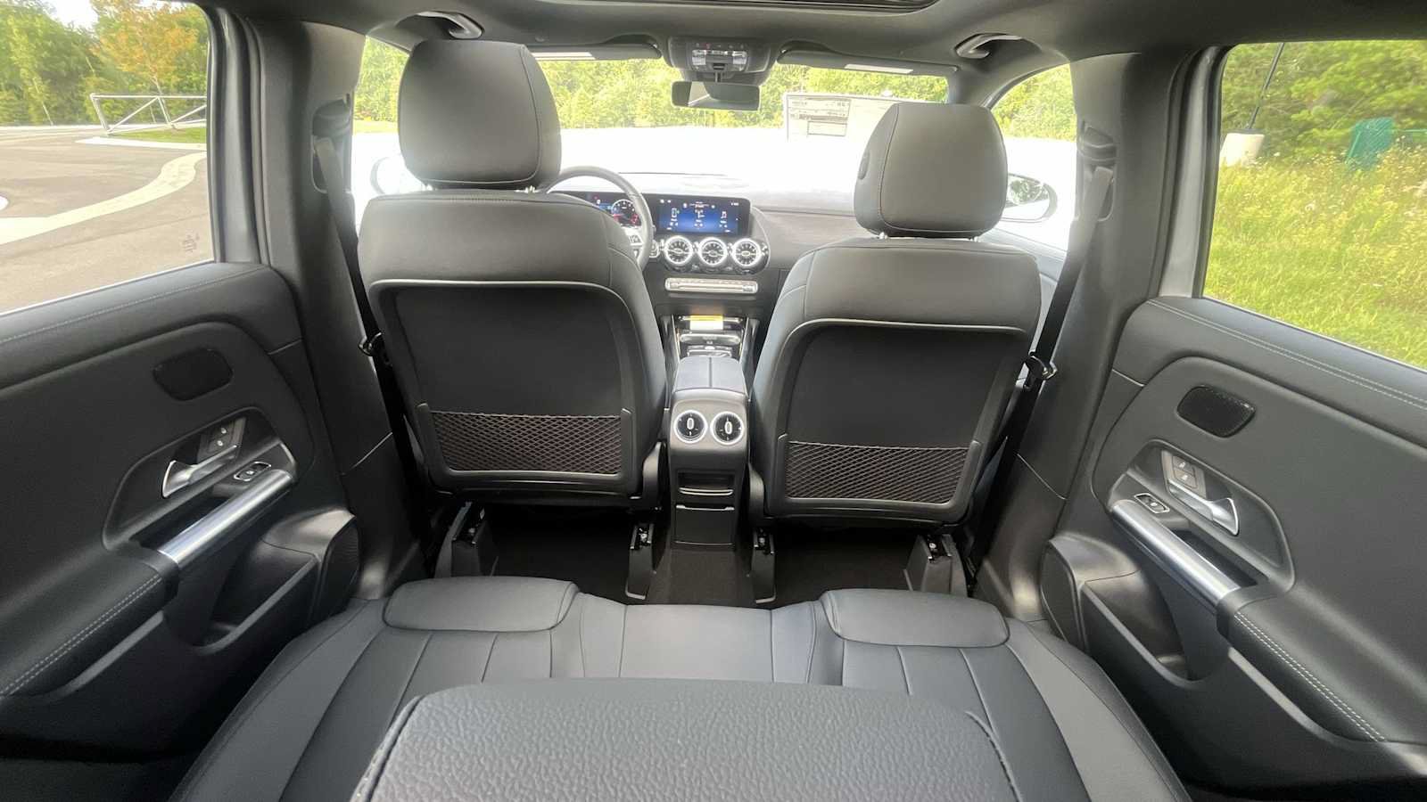 New 2026 Mercedes-Benz GLA 250 4MATIC image 12