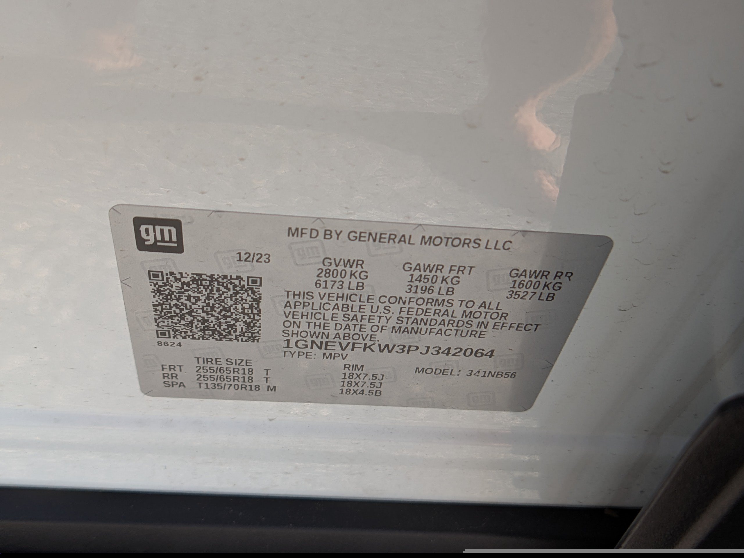 Used 2023 Chevrolet Traverse LS w/ LPO, Cargo Package AWD/4WD image 18