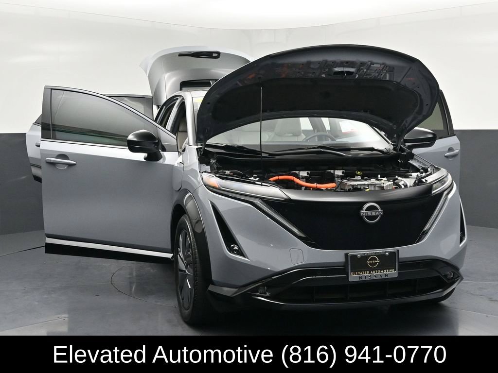Used 2024 Nissan Ariya AWD image 39