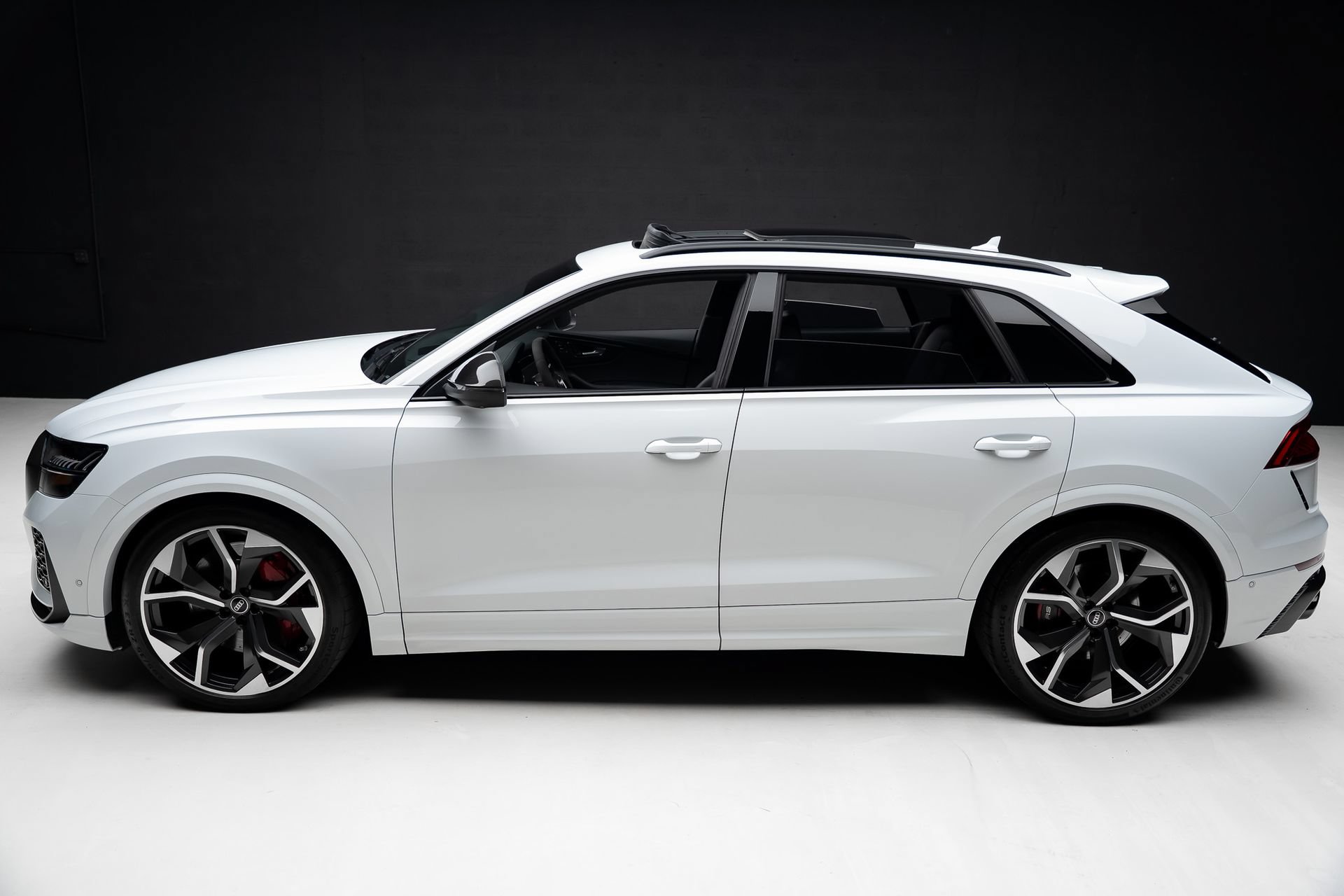 Used 2023 Audi RS Q8 AWD/4WD image 18