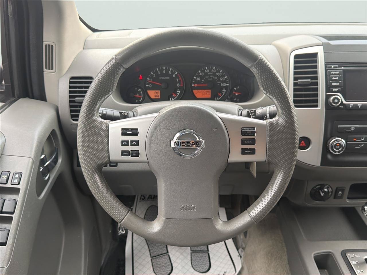 Used 2018 Nissan Frontier SV AWD/4WD image 21