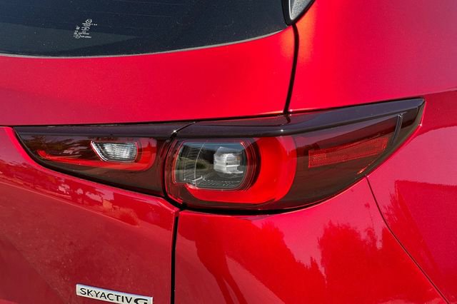 New 2025 MAZDA CX-5 Signature image 32