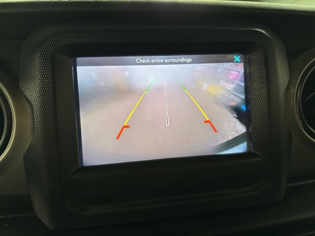 Used 2018 Jeep Wrangler Unlimited Sport S image 8