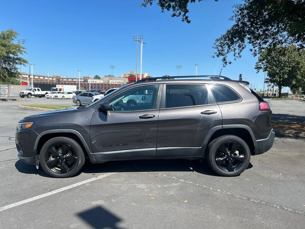 Used 2020 Jeep Cherokee Latitude Plus FWD image 4