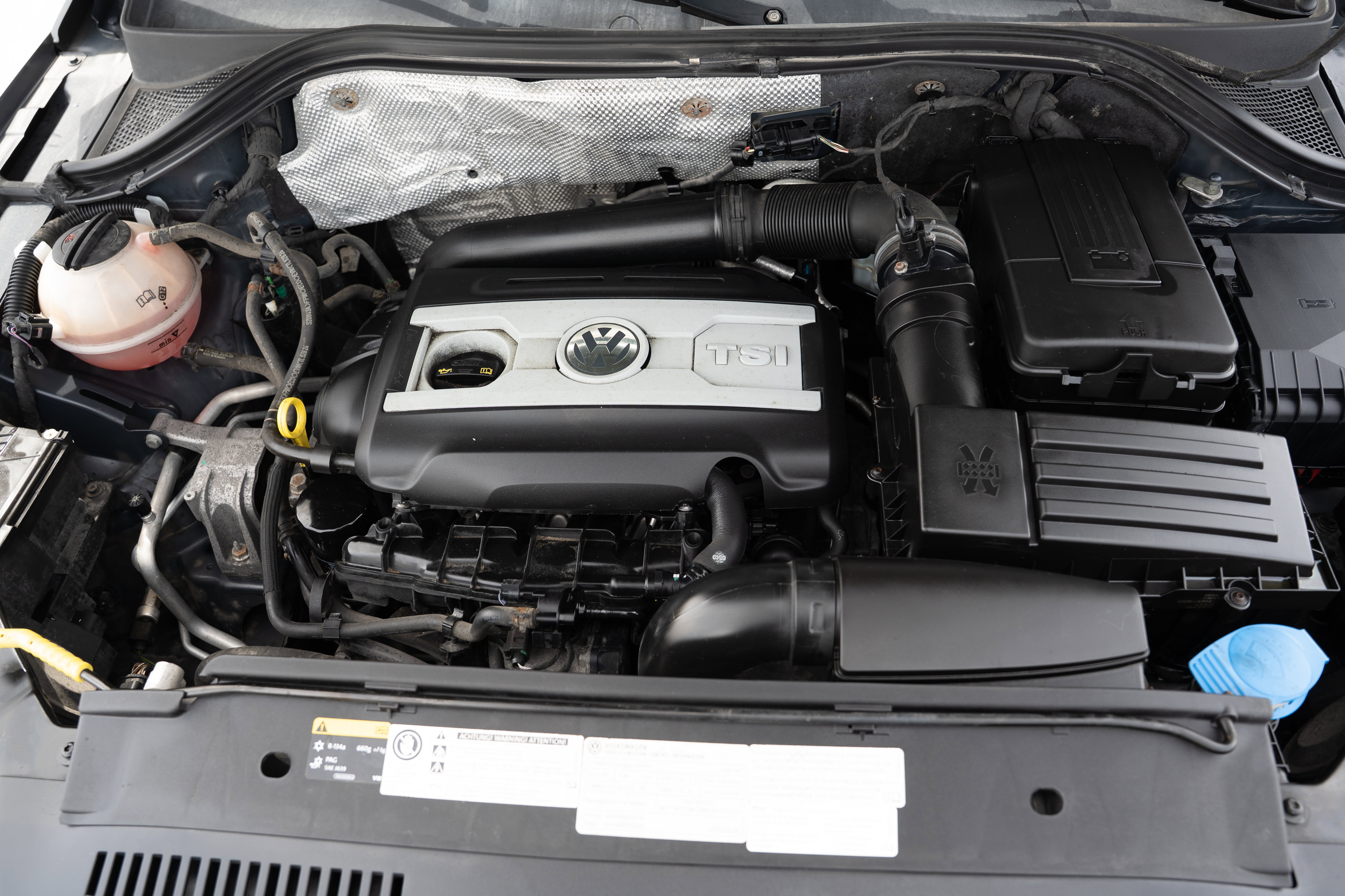 Used 2016 Volkswagen Tiguan SEL image 32