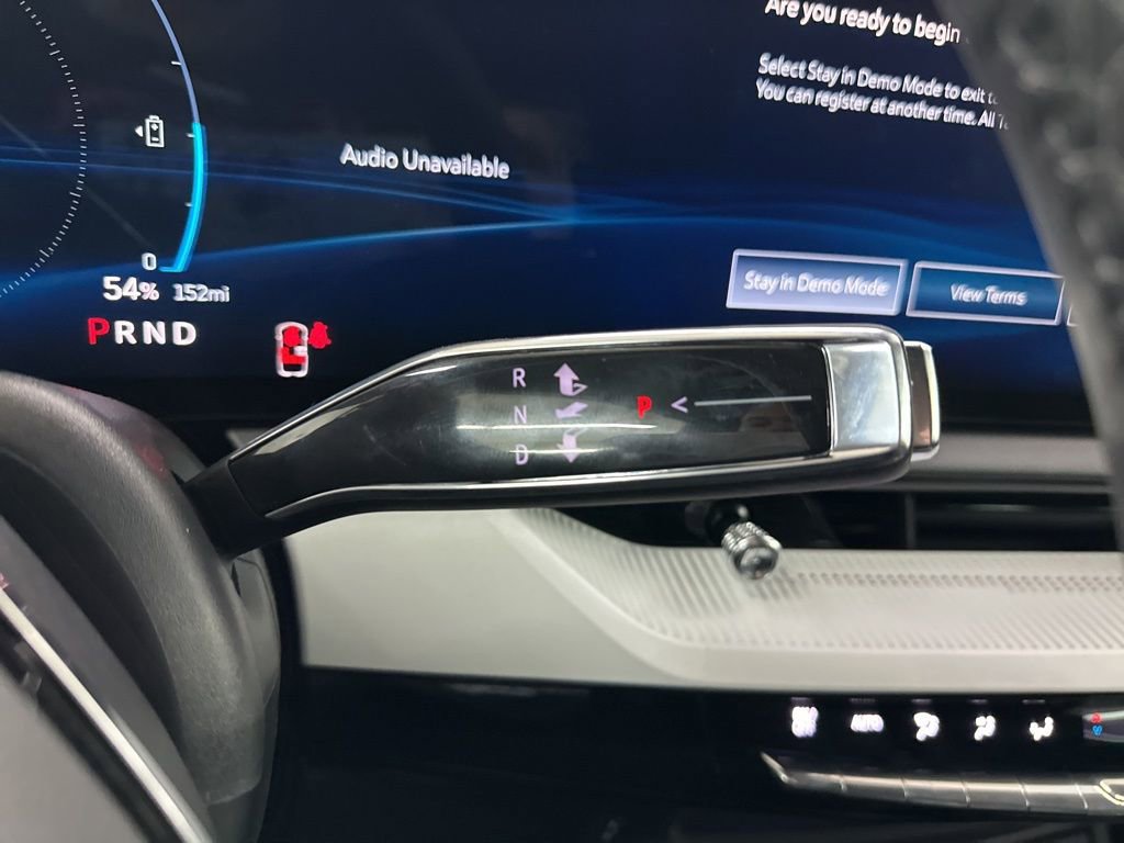 New 2026 Cadillac Optiq Luxury 1 image 35