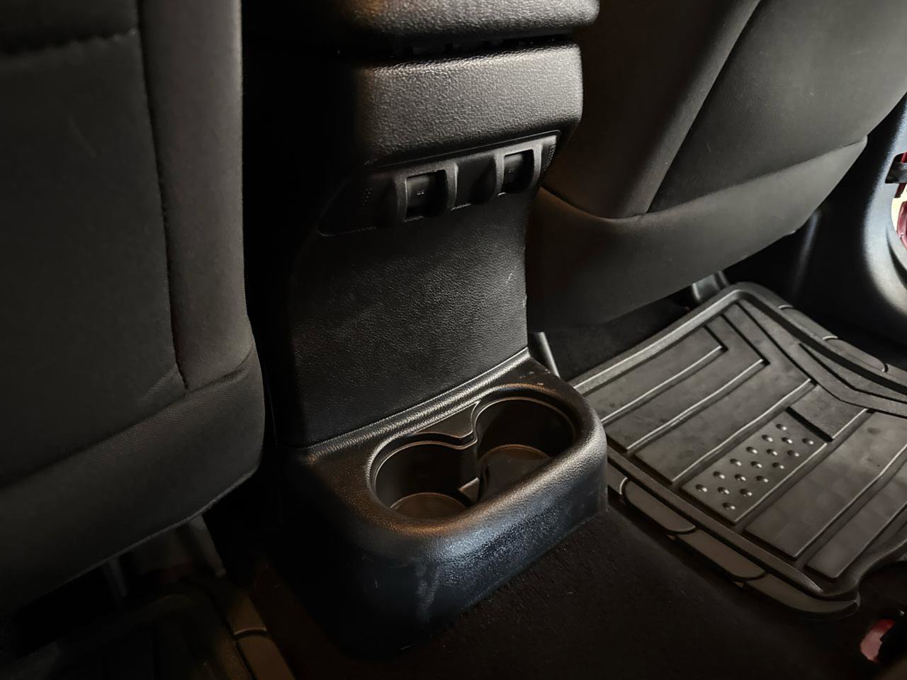 Used 2012 Jeep Wrangler Unlimited Sport image 32