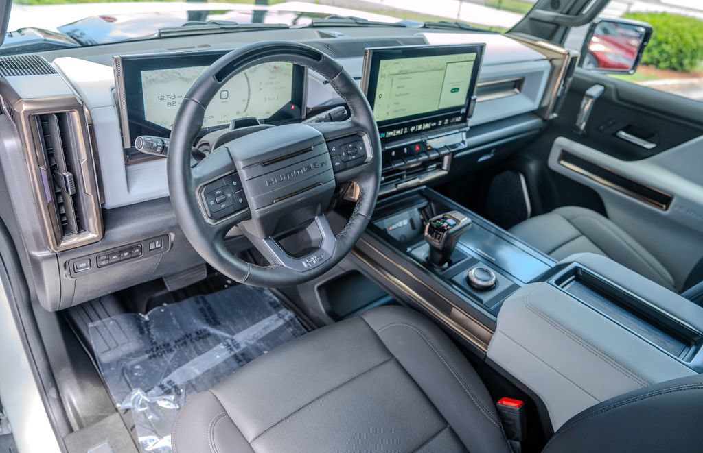Used 2025 GMC Hummer EV 3X AWD/4WD image 4