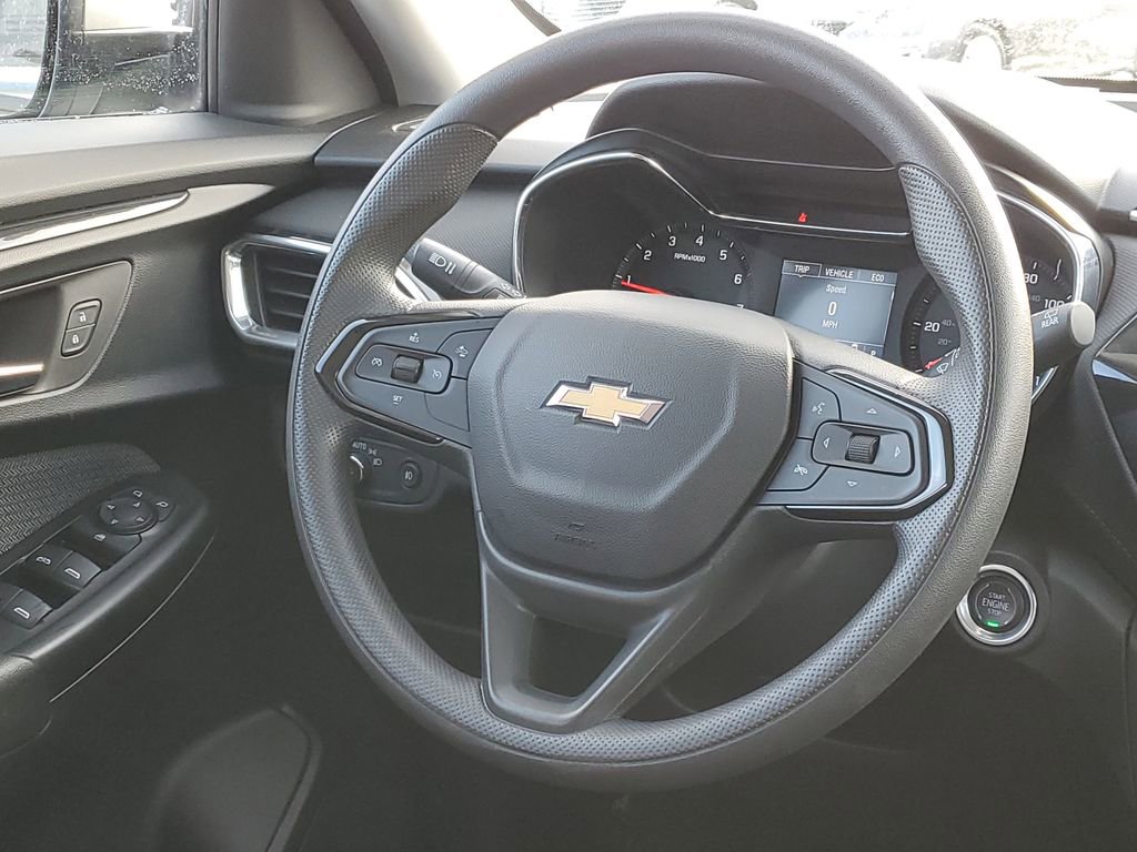 Certified 2023 Chevrolet TrailBlazer LT w/ Convenience Package image 29