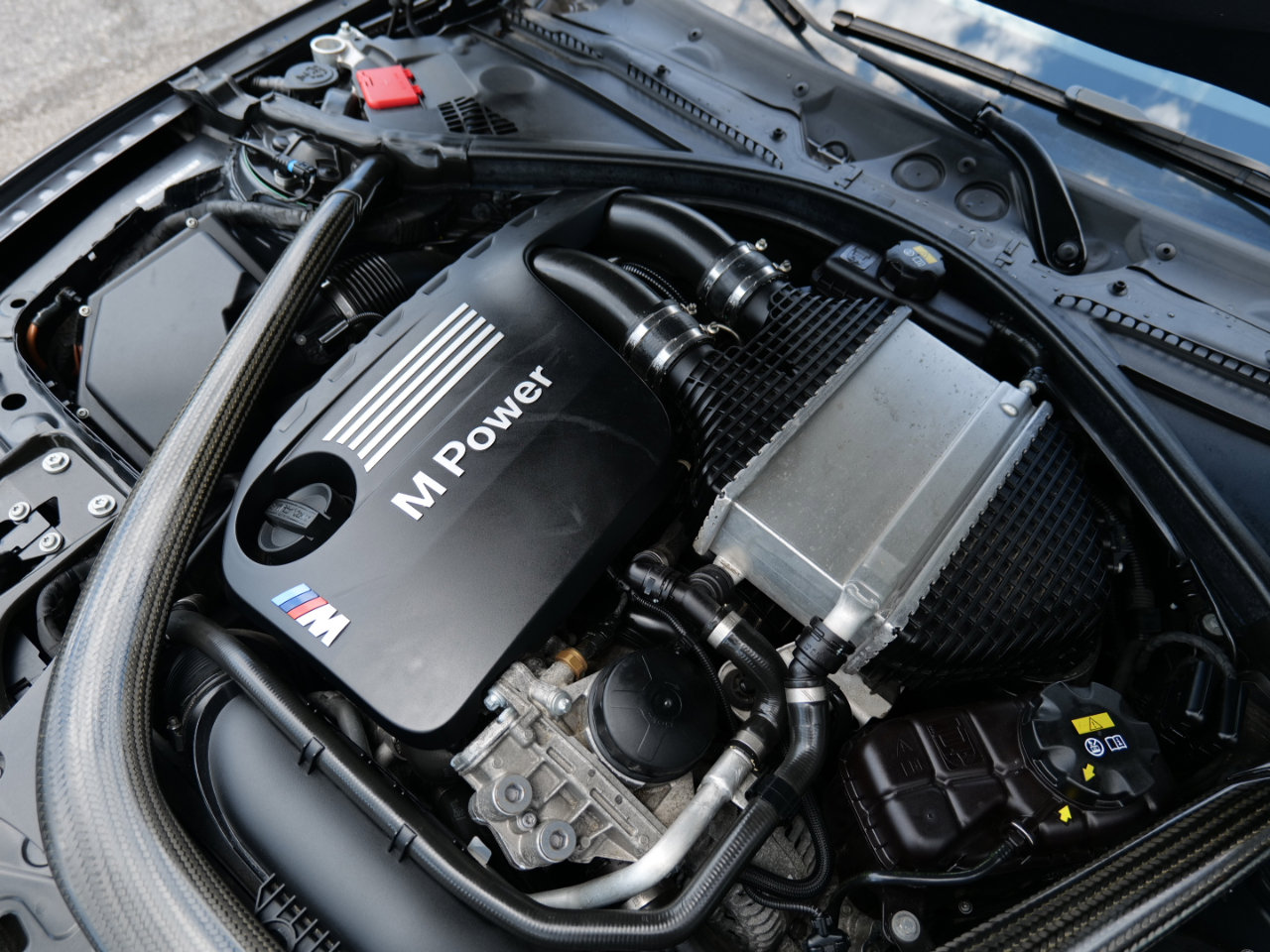 Used 2015 BMW M4 Coupe image 56