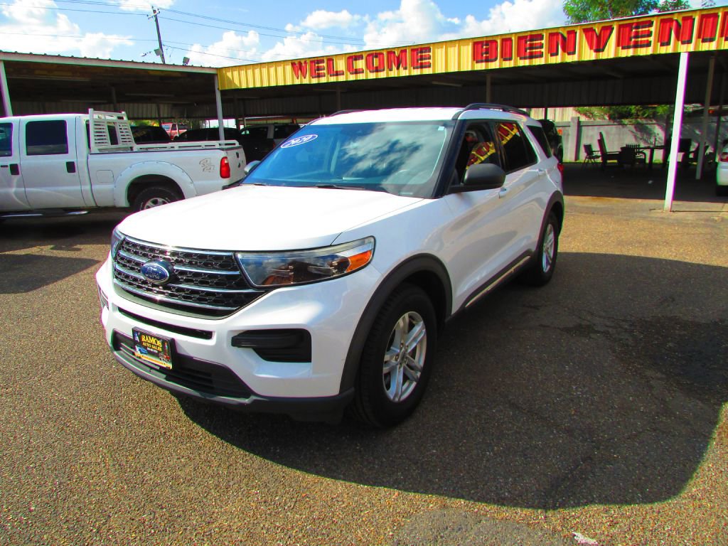 Used 2020 Ford Explorer XLT image 1