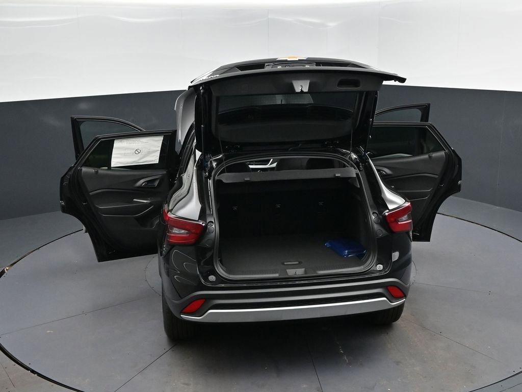 New 2026 Chevrolet Trax LT w/ LT Convenience Package FWD image 48