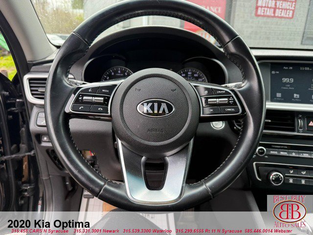 Used 2020 Kia Optima S w/ S Panoramic Sunroof Package FWD image 17