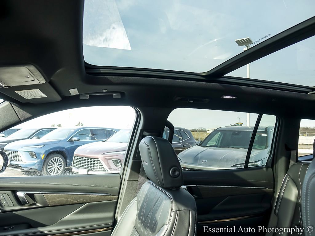 New 2026 Buick Enclave Avenir w/ Super Cruise Package image 11