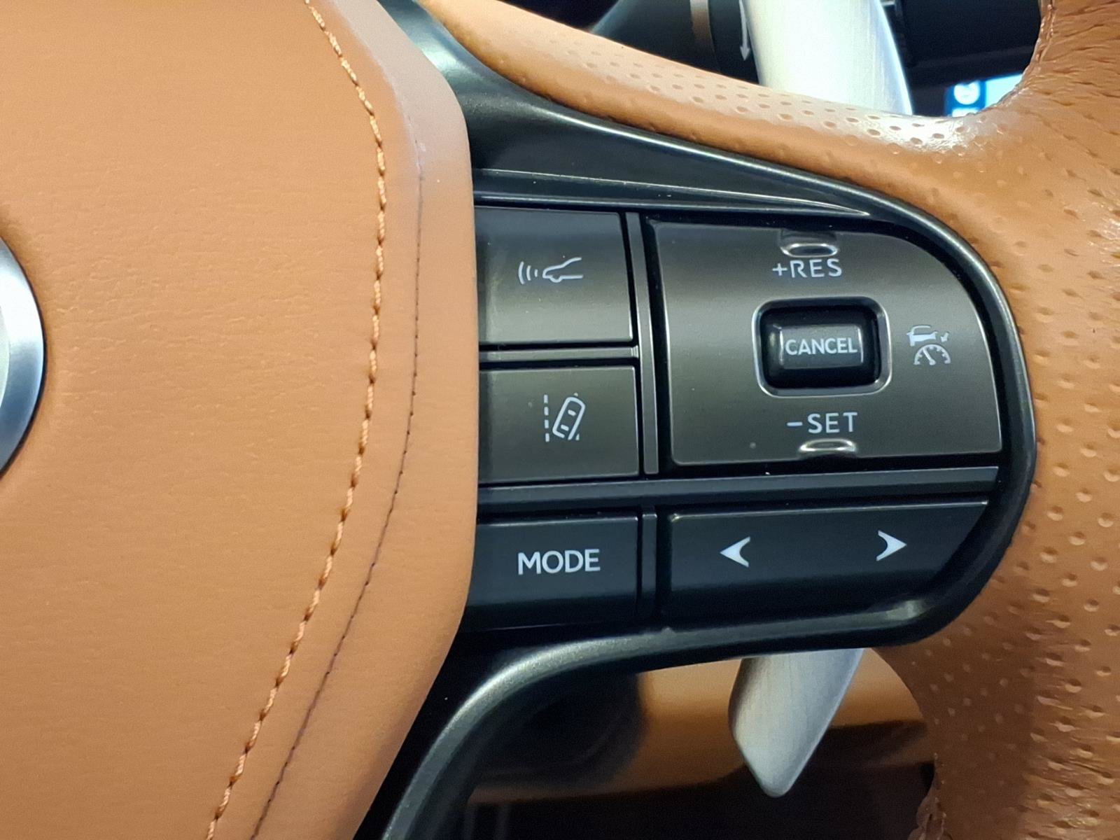 Certified 2021 Lexus LC 500 Convertible w/ Touring Package RWD image 10