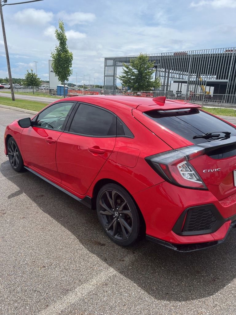 Used 2018 Honda Civic Sport image 7