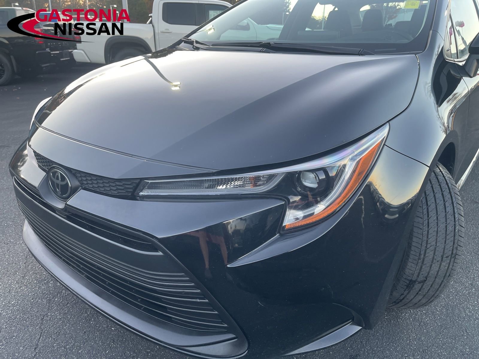 Used 2024 Toyota Corolla LE image 5