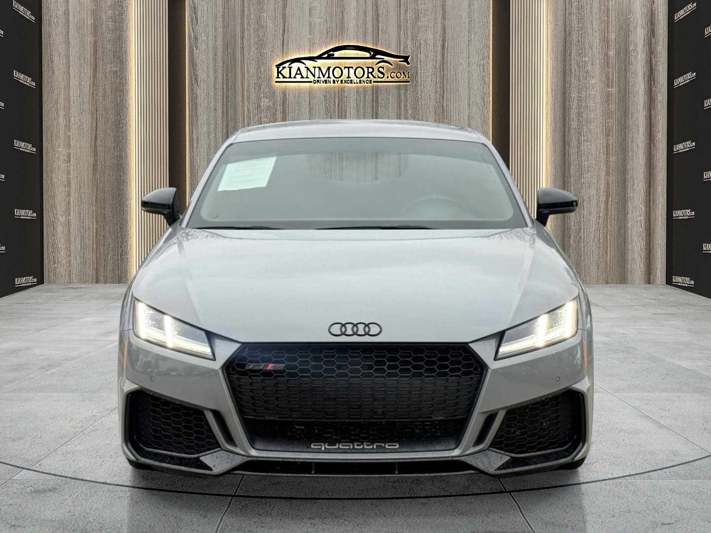 Used 2019 Audi TT RS 2.5T image 2