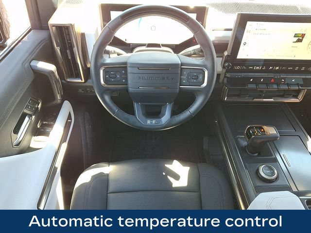 Used 2025 GMC Hummer EV 3X AWD/4WD image 3