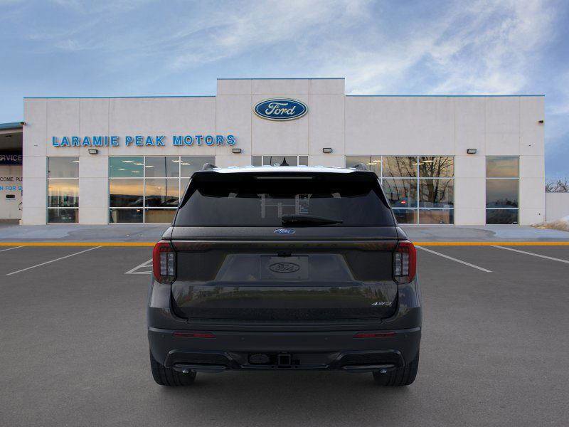 New 2026 Ford Explorer ST-Line w/ ST-Line Street Pack image 5