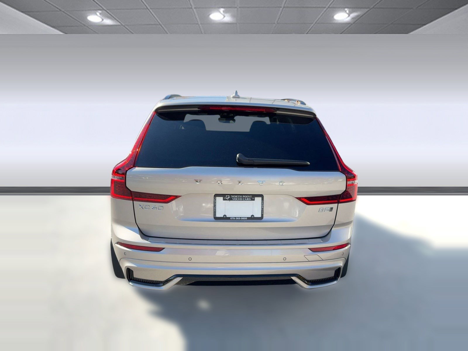 New 2026 Volvo XC60 B5 Plus w/ Climate Package image 10
