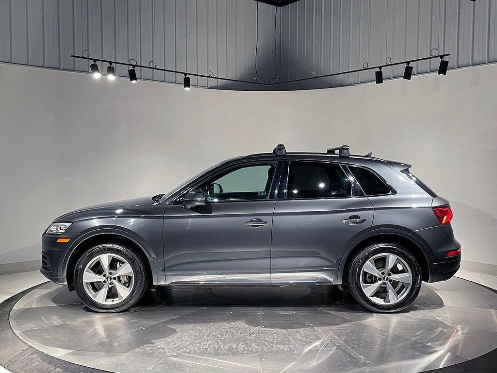 Used 2020 Audi Q5 2.0T Premium w/ Titanium Sport Package image 16